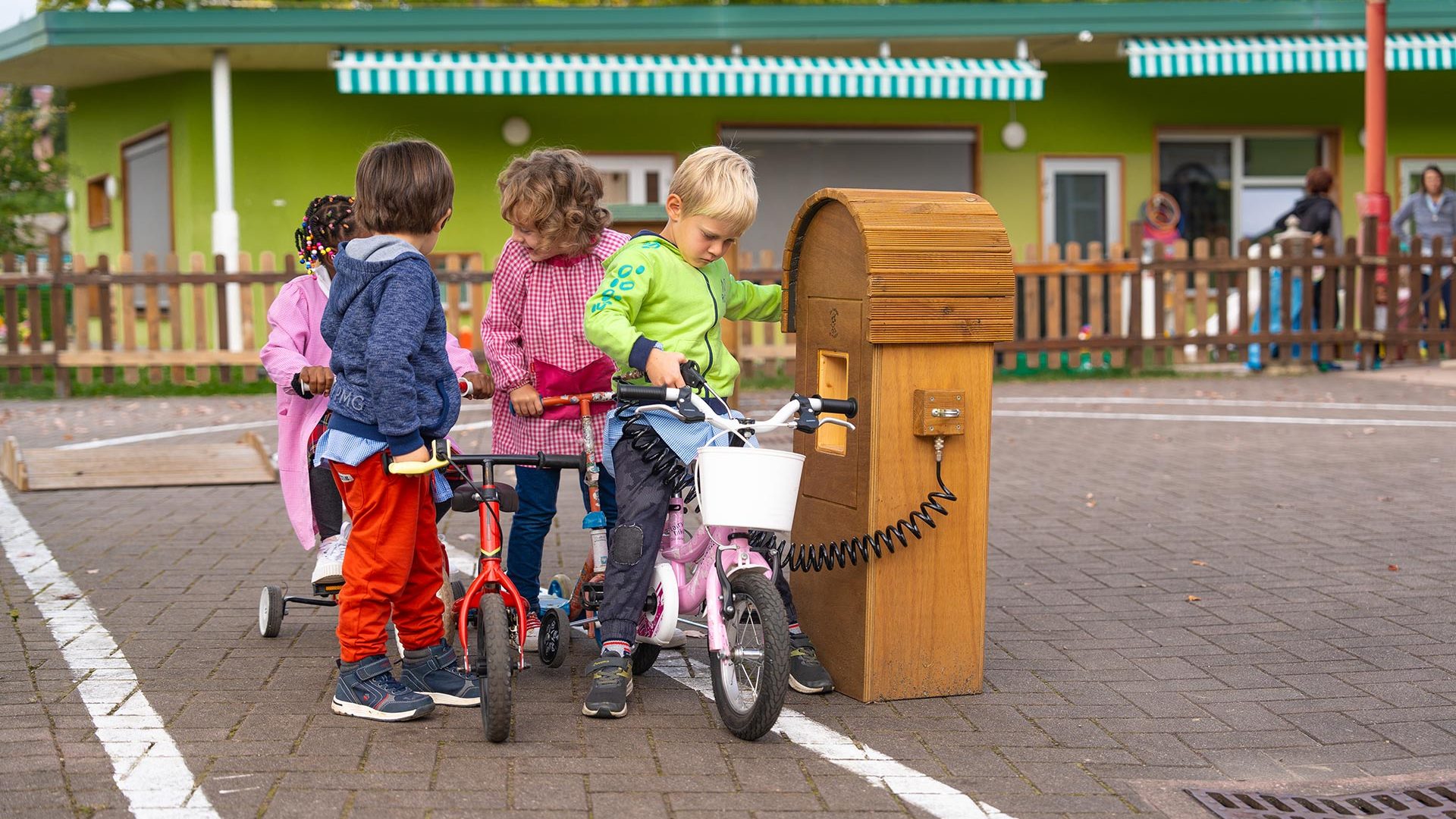 Spazi interni scuola dell'infanzia San Zeno
